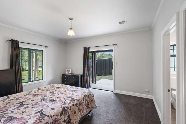 4/288 Two Chain Road Burnham_13