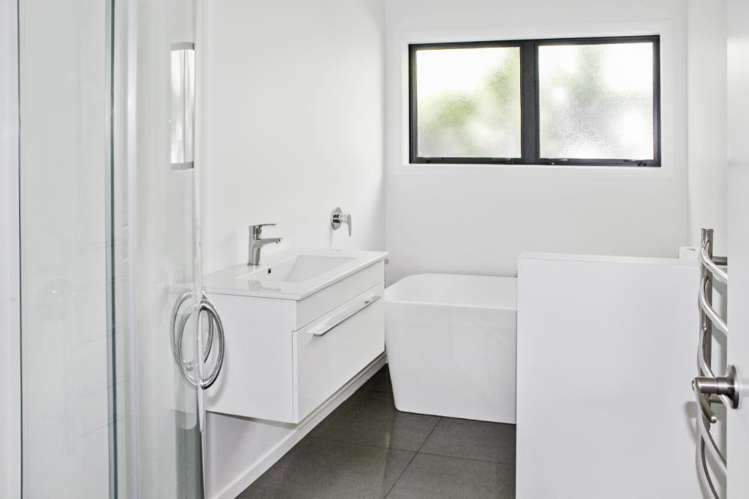 99a Ferguson Street West End_8