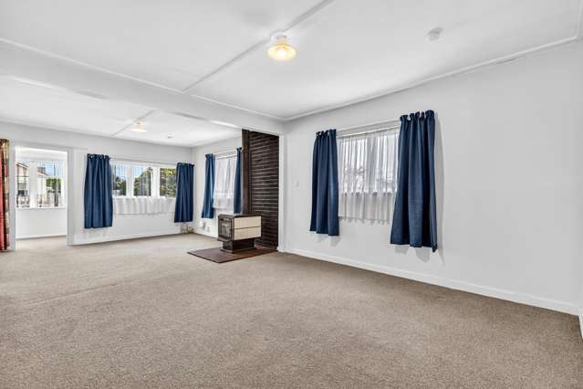 11 George Street Paeroa_1
