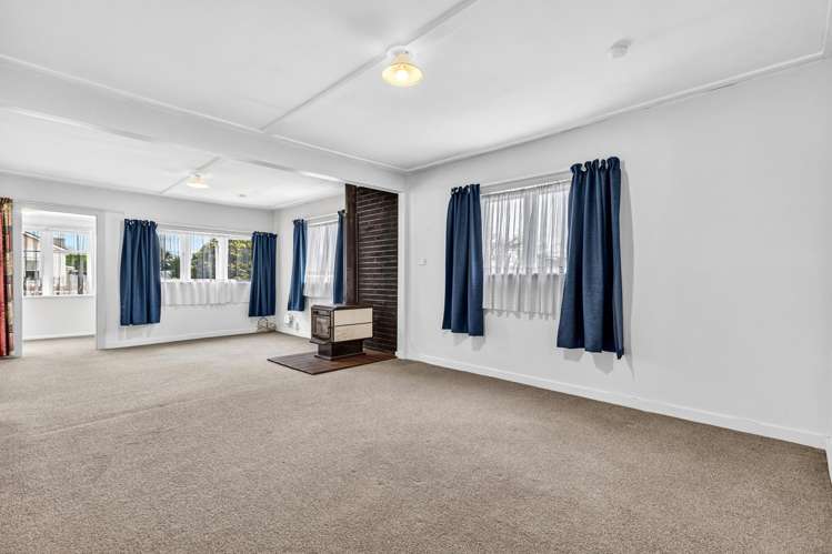 11 George Street Paeroa_11