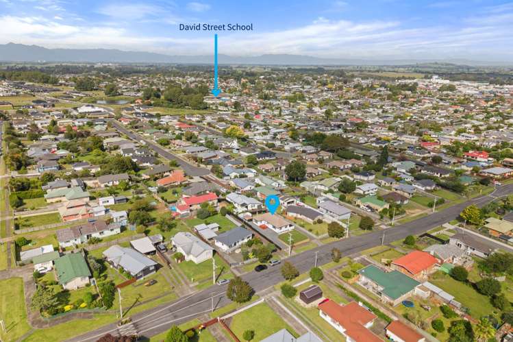 27 Young Street Morrinsville_18