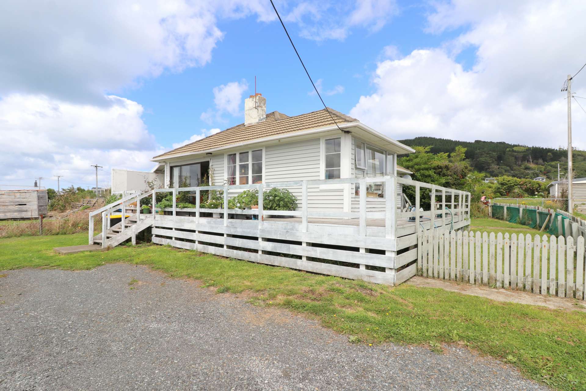 246b Marine Parade Bluff_0