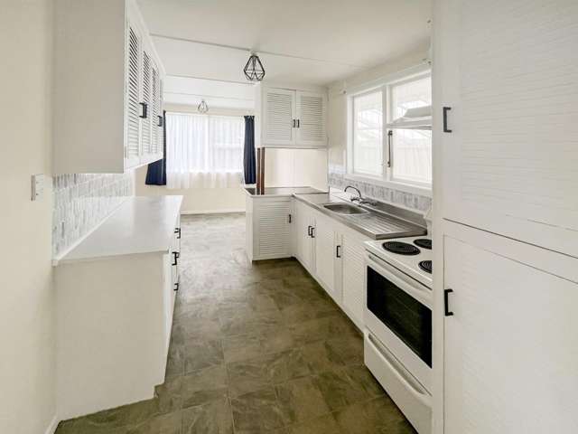 97 Arawa Crescent 11139_1