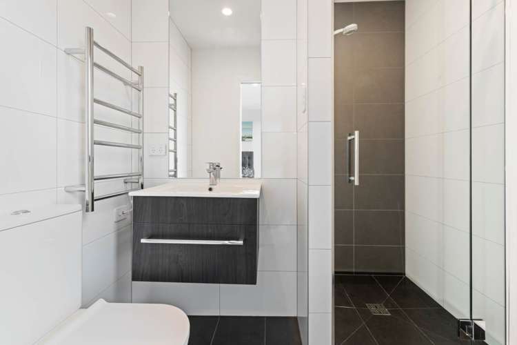 810/8 Lakewood Court Manukau_5