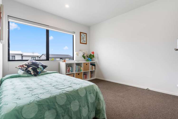 86 Matawhanga Drive Wattle Downs_10