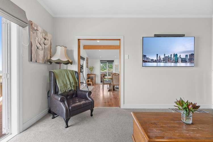 137 Going Road Matarau_15