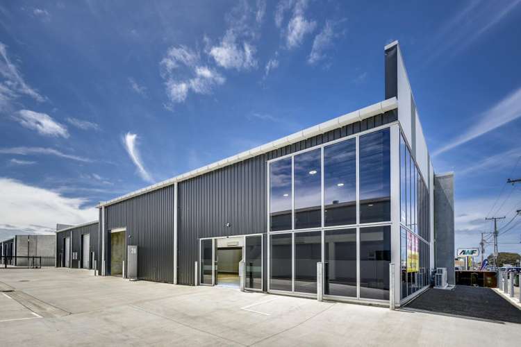 27/28 44 Austin Street Onekawa_1