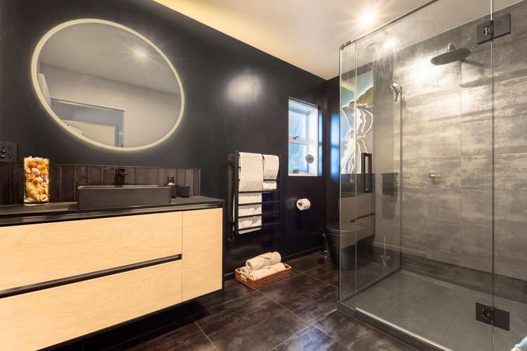 12 William Avenue Raumati South_18