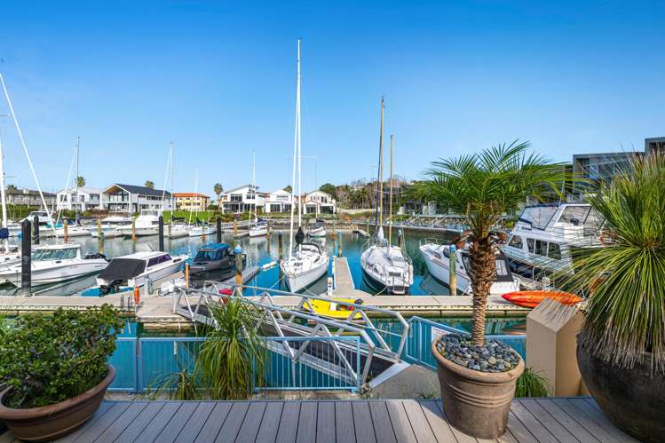 153 Waterside Crescent Gulf Harbour_23