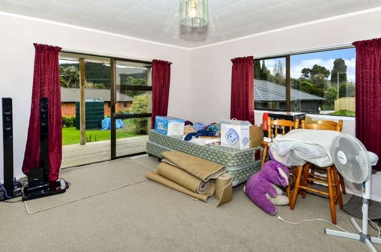 9 Duke Street Riverhead_20