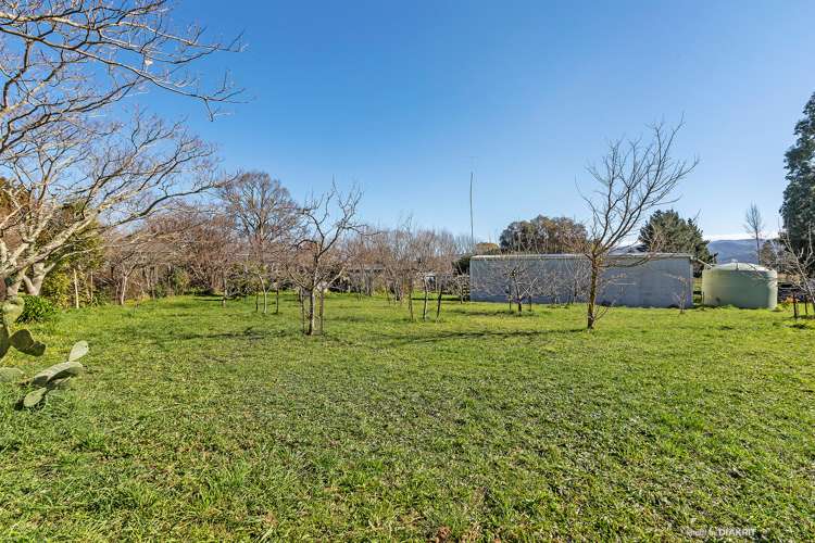 36 Clifton Avenue Carterton_14
