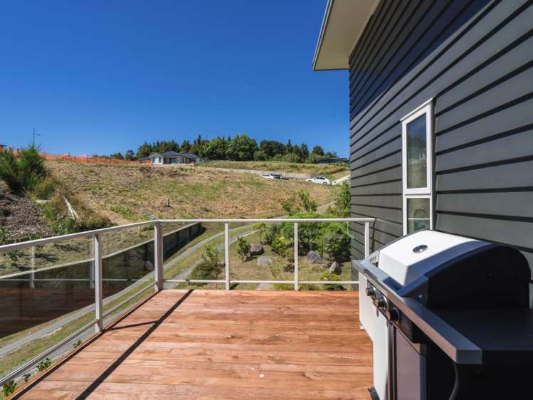 29 Botanical Heights Drive Waipahihi_4