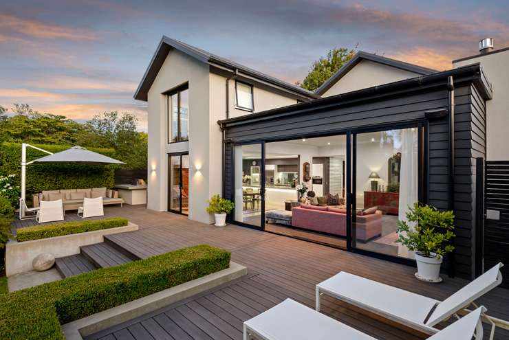 Bidding on this four-bedroom home on Mount Pleasant Road, Mount Pleasant, Christchurch, started at $750,000 and ended in a sale at <img.11m. Photo / Supplied