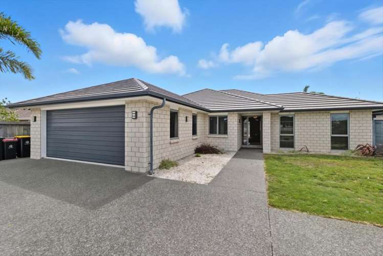 82 Golden Sands Drive_0