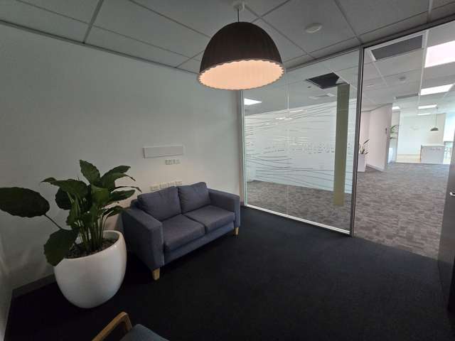 7A Pacific Rise Mt Wellington_3