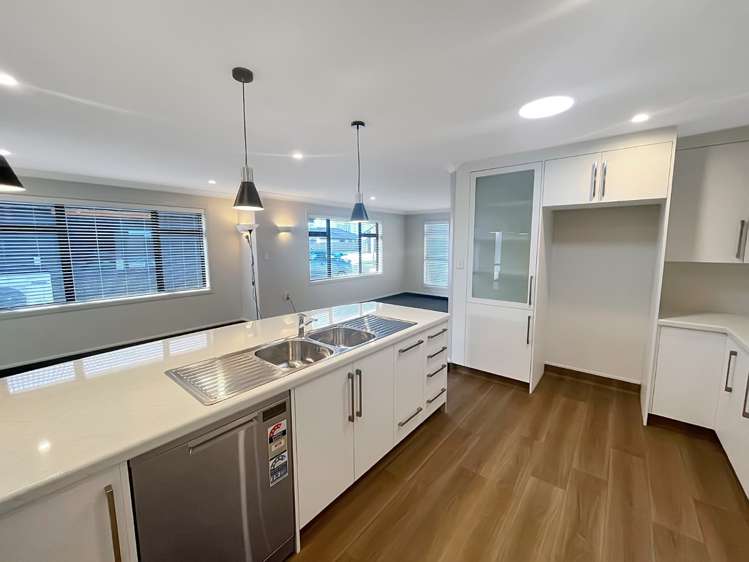 41 Accolade Street 10643_3