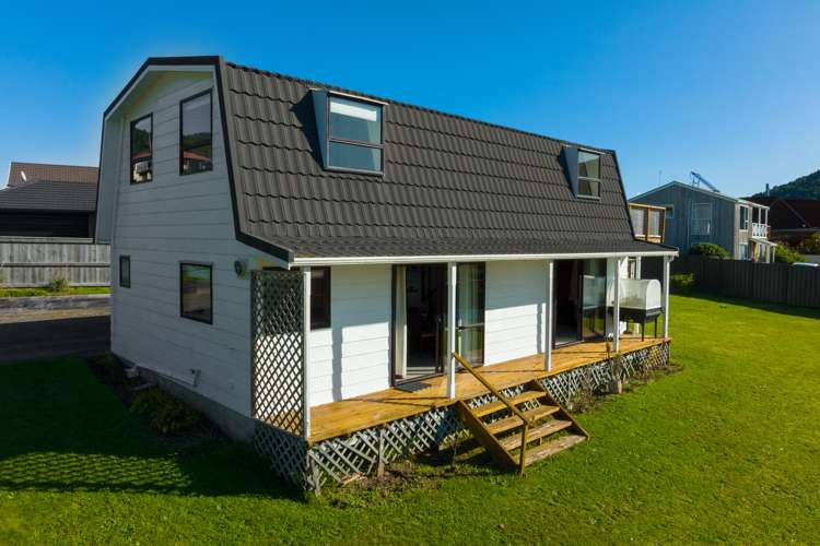 39 Moana View Road Waikawa_19