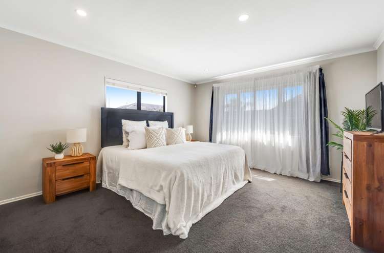 8 Deerfield Place Flat Bush_15