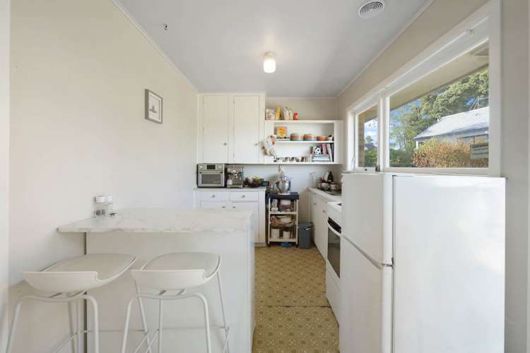 3/872B Dominion Road_5