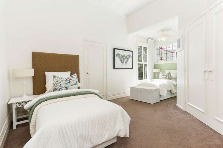 18 Cornwall Park Avenue Epsom_14