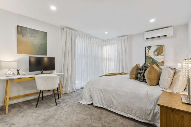 12 Phar Lap Crescent Takanini_9