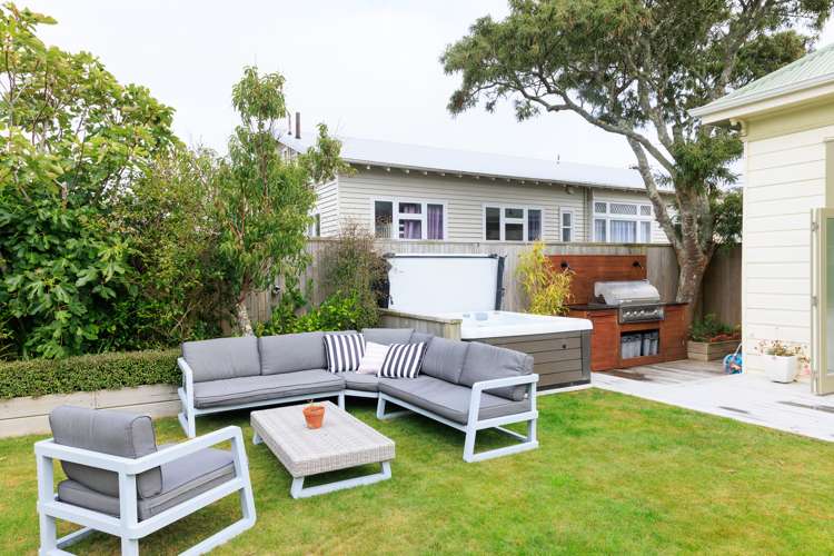 11 Campbell Street Karori_35