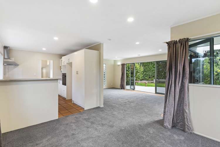 1 Halldene Terrace Red Beach_4