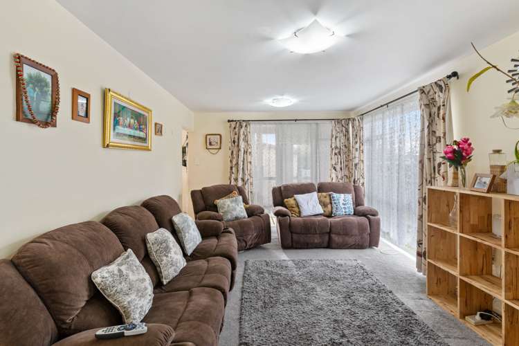 48 Chelburn Crescent Mangere East_7