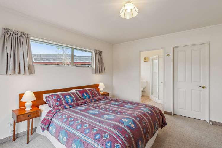 6 Glen Loch Place Paraparaumu_16