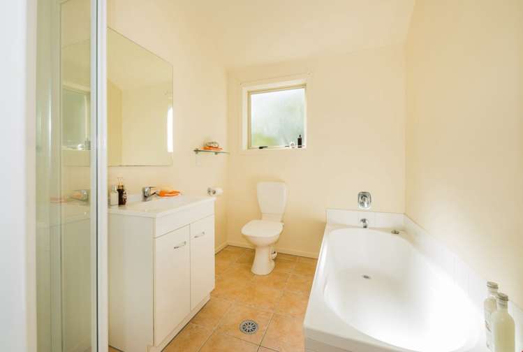 2/24 Fields Parade Oteha_14