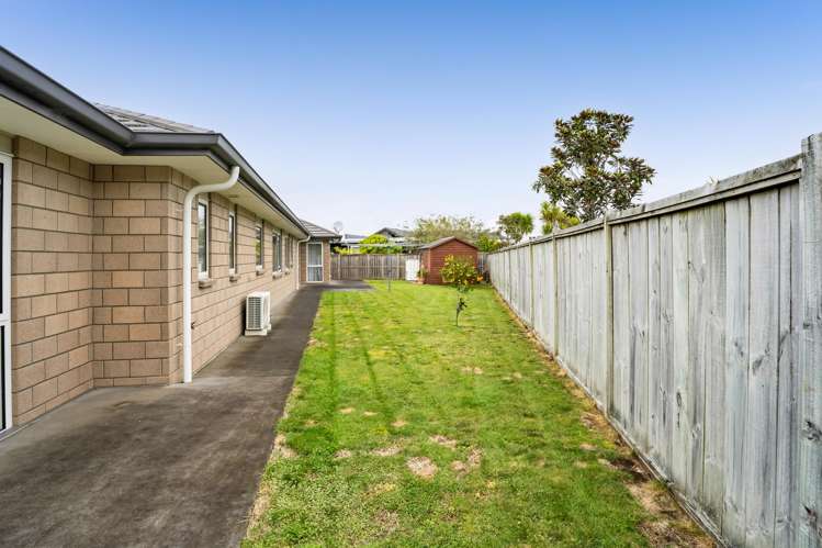 79 Links Drive Waiwhakaiho_34