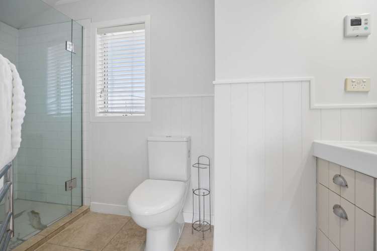 13A Jasper Avenue Mt Roskill_16
