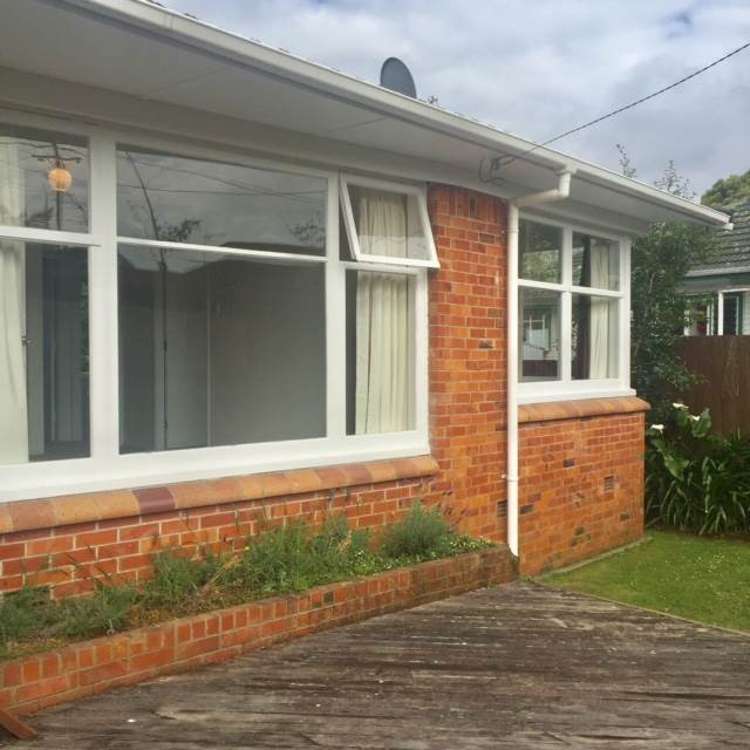 1/2a Cleary Road Panmure_11