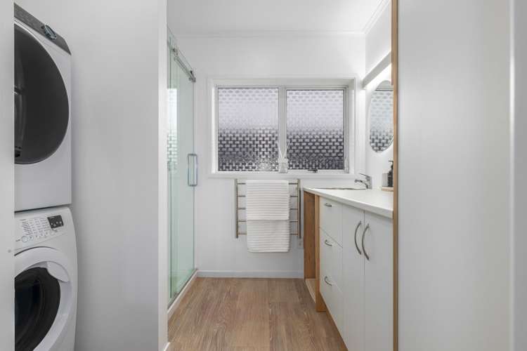 23 Featherston Street Levin_19