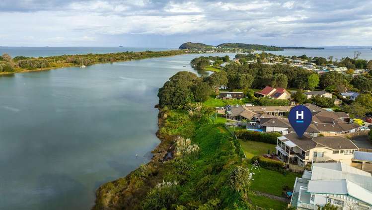 16 Pohutukawa Drive Athenree_42