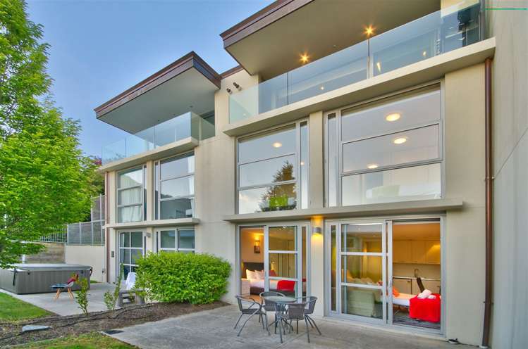13/60 Hallenstein Street Queenstown_6