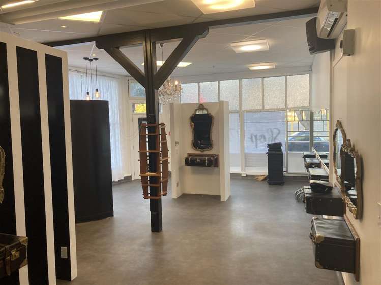 2 and 2A Adelaide Road Mt Cook_4