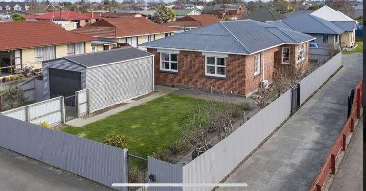 89 Creek Road Allenton_11