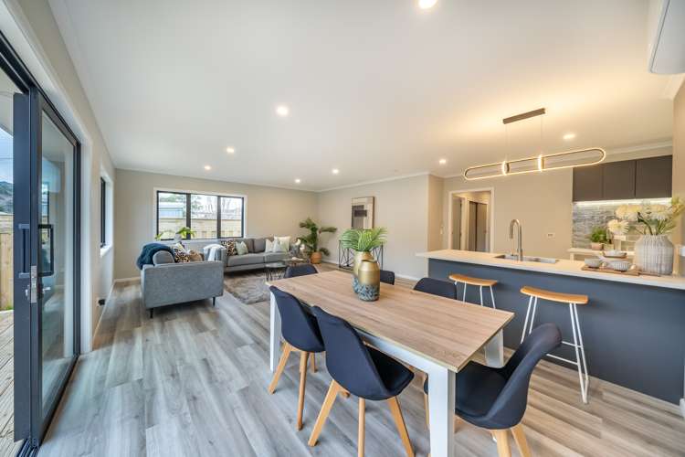 61 Dover Road Wainuiomata_11