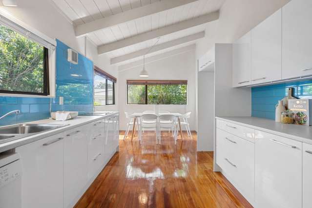 2/46 Matipo Road Mairangi Bay_2