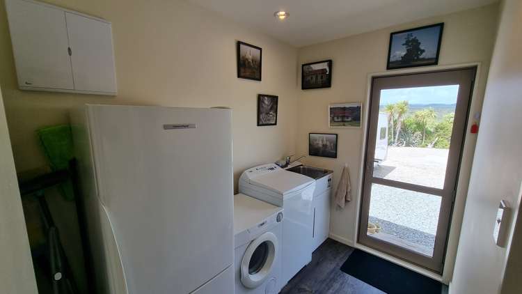 72 Havill Drive Hokitika_17