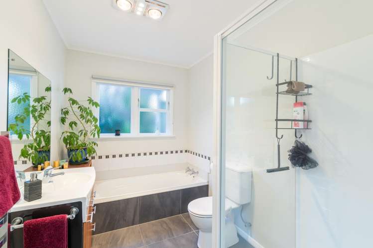 5A Gloucester Street Silverstream_10