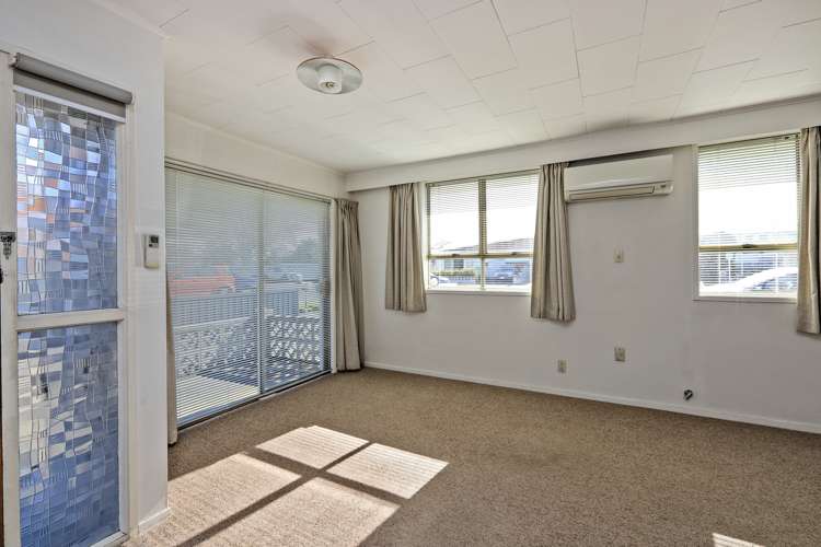 1/112 Mcleod Street Camberley_4