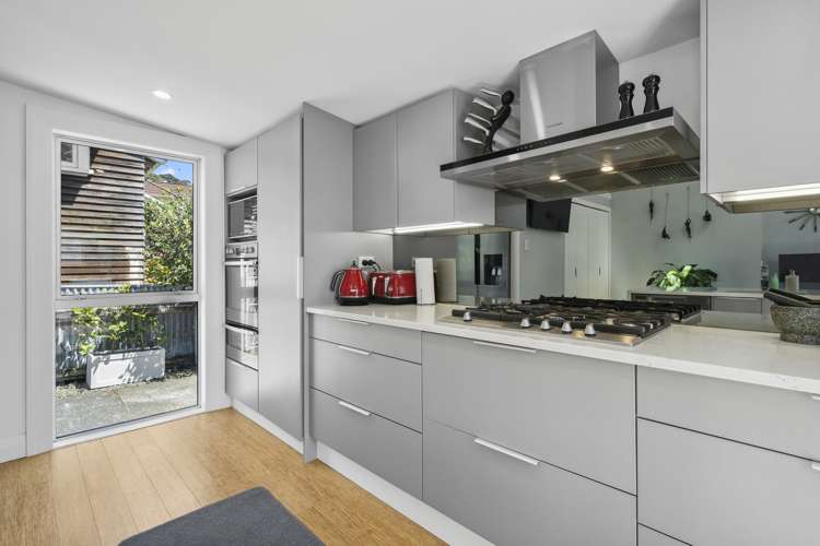 34 Wellington Road Hataitai_9
