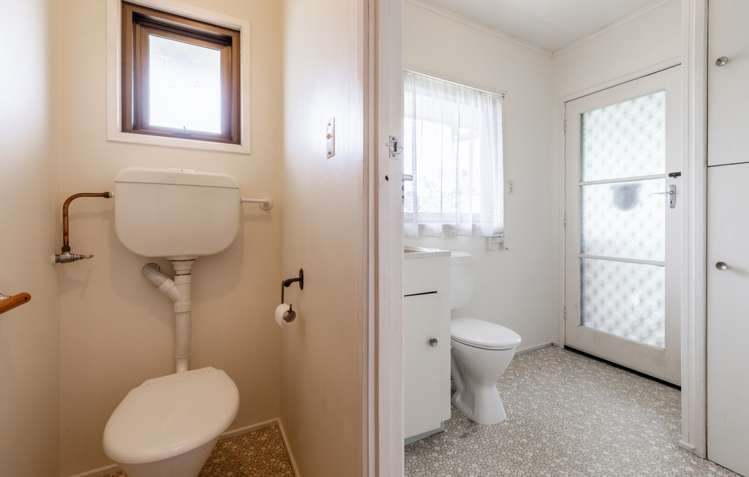 60 Mcfadzean Drive Blockhouse Bay_16