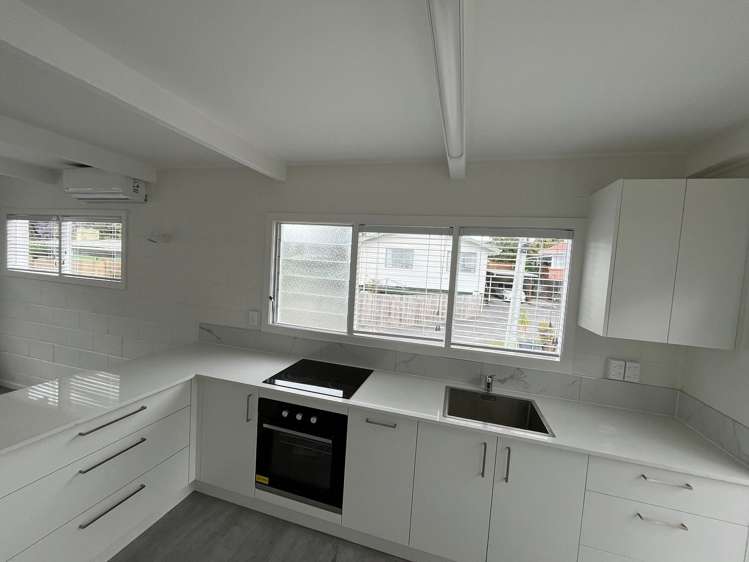 1/22 McDonald Crescent Mount Wellington_2