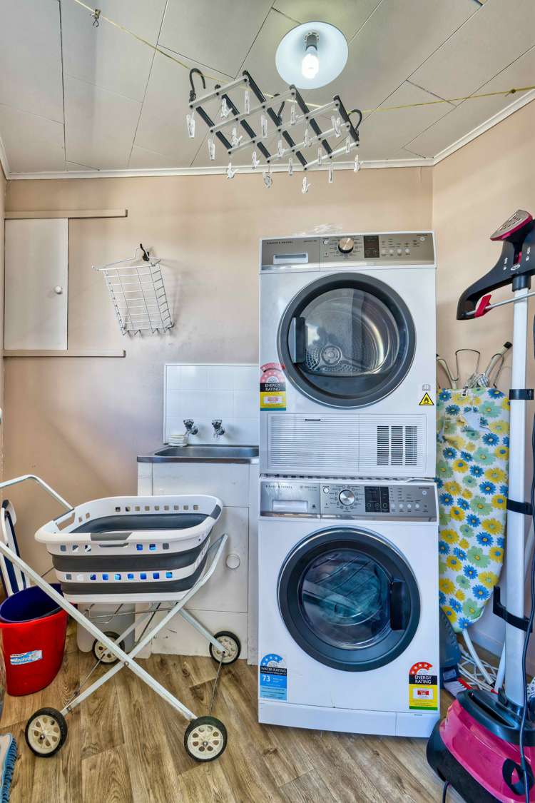 166 Portsmouth Road Flaxmere_21