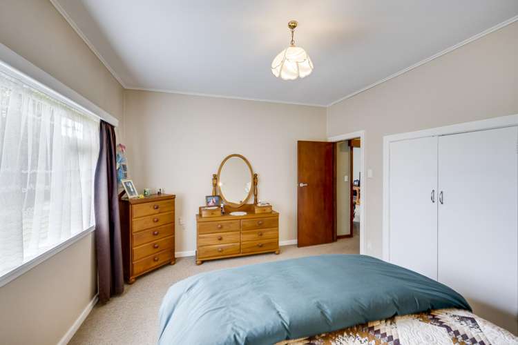 39 Farndon Road Clive_13