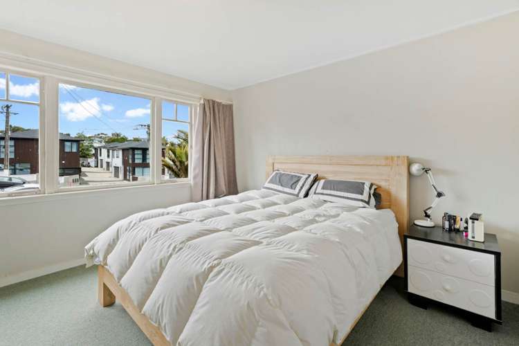 6 Viewland Avenue Onehunga_11