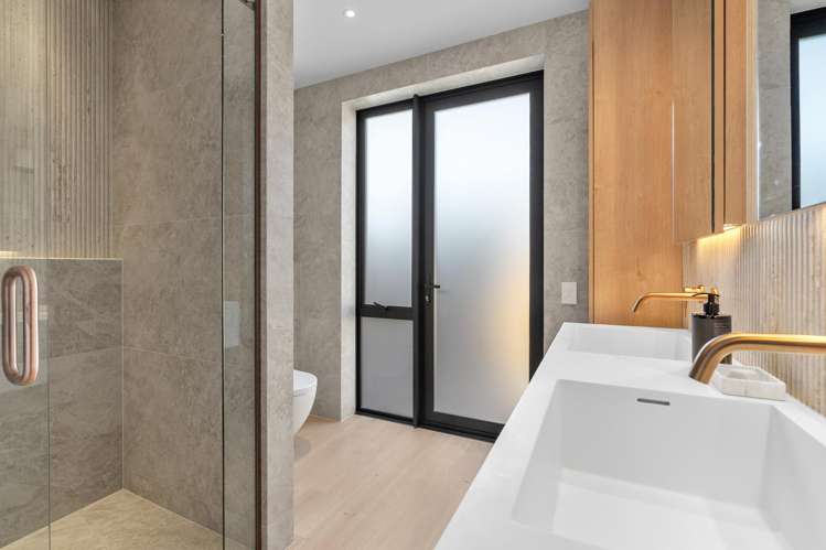 21 Packer Road Wanaka_11